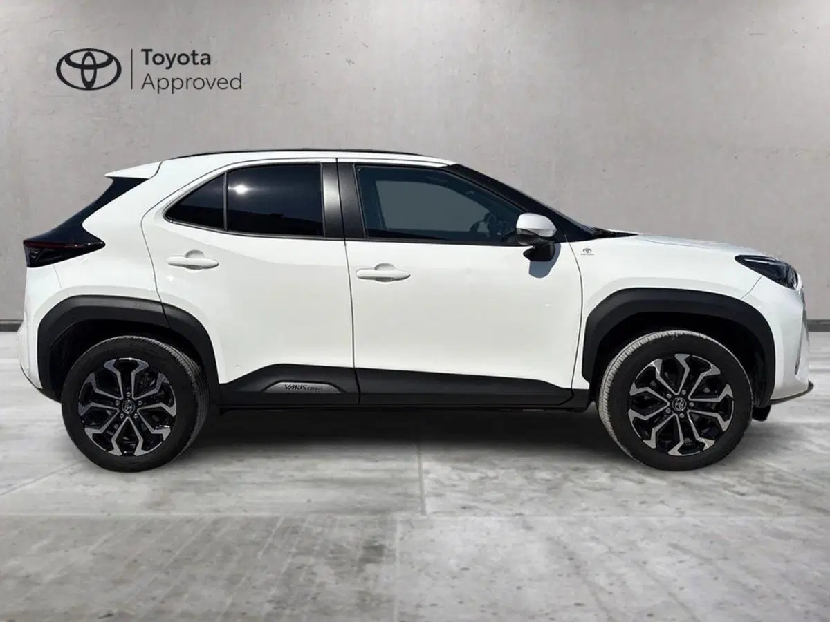 Toyota Yaris Cross usata a Palermo (4)