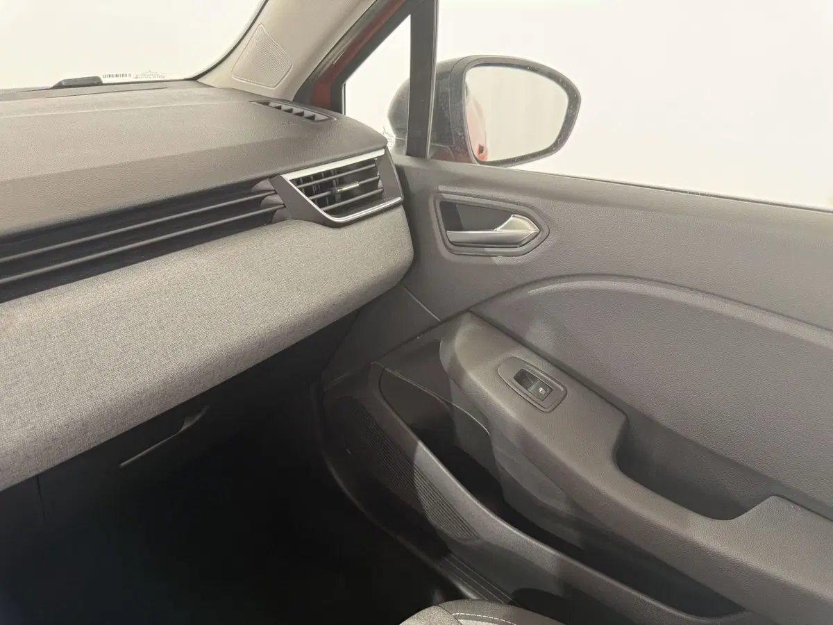 Renault Clio nuova a Perugia (17)
