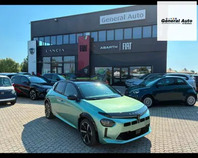 Lancia Ypsilon 1.2 mhev LX 110cv e-dct del 2024 usata a Massarosa