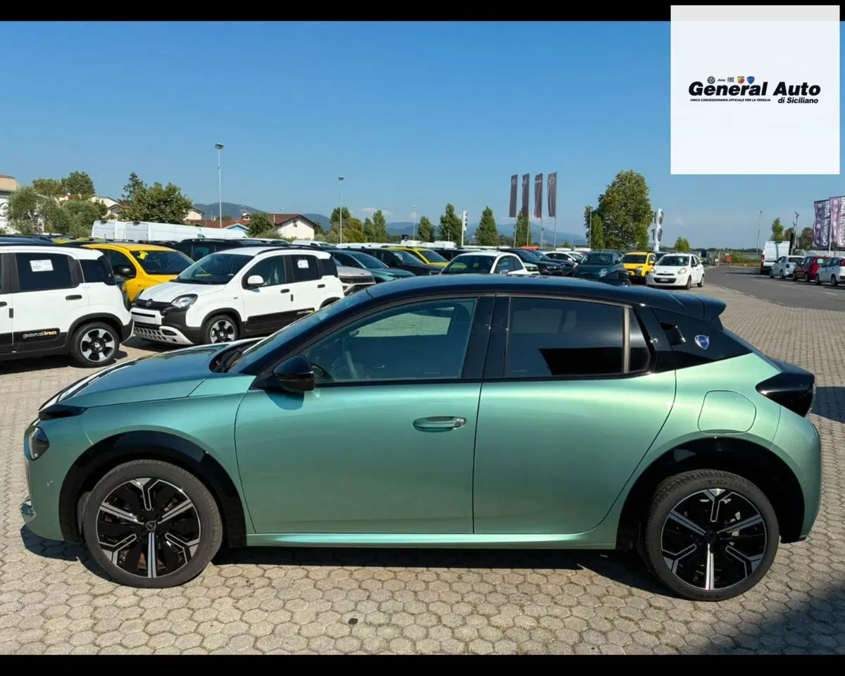 Lancia Ypsilon usata a Lucca (4)