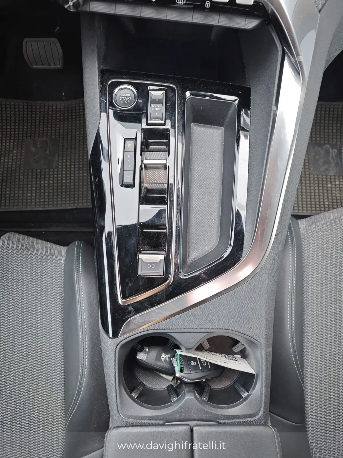 Peugeot 3008 usata a Parma (12)