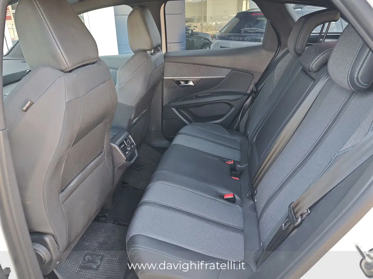 Peugeot 3008 usata a Parma (14)