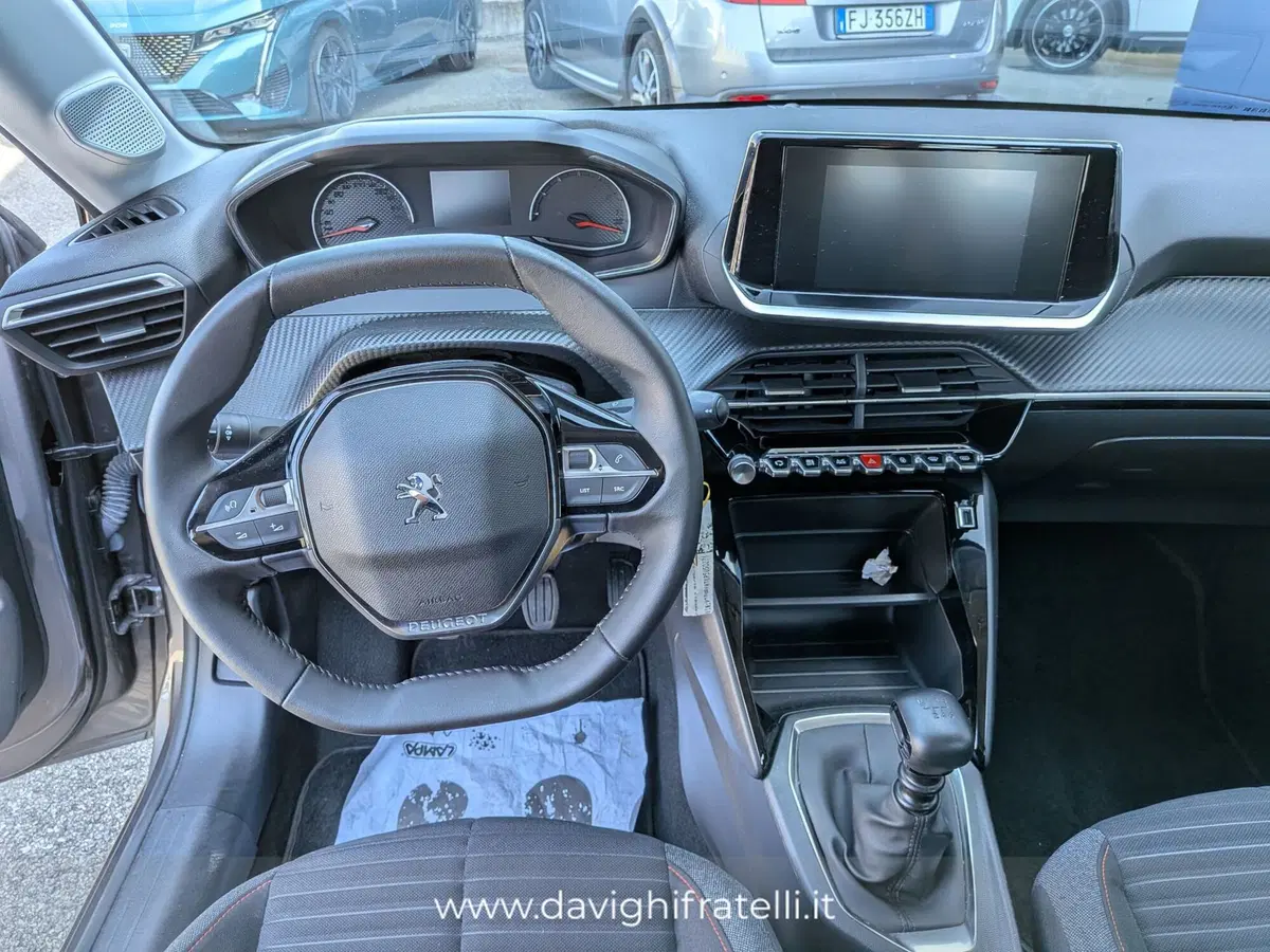 Peugeot 208 usata a Parma (10)