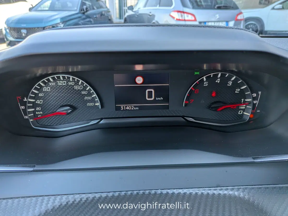 Peugeot 208 usata a Parma (12)