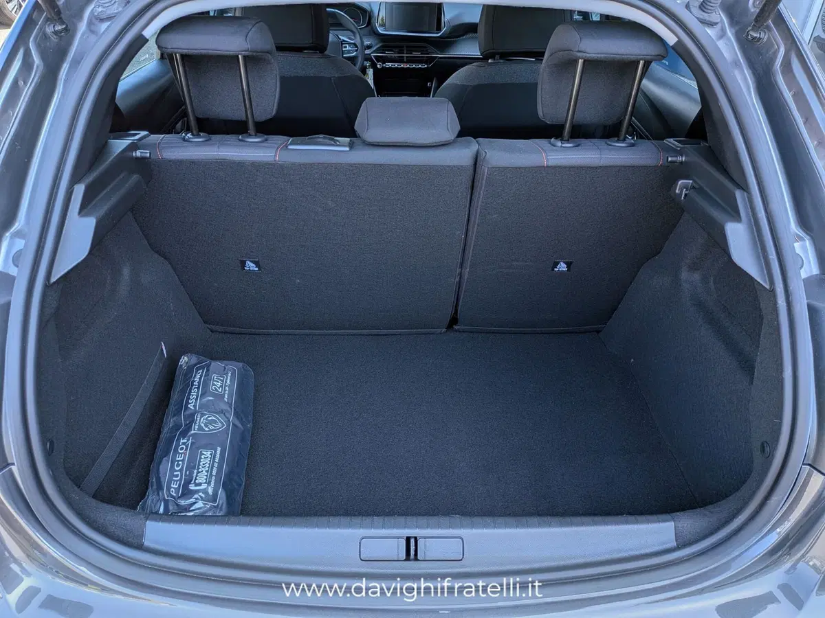 Peugeot 208 usata a Parma (19)