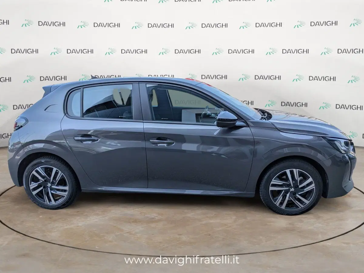 Peugeot 208 usata a Parma (6)