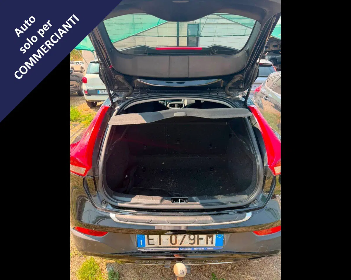 Volvo V40 Cross Country usata a Bologna (12)