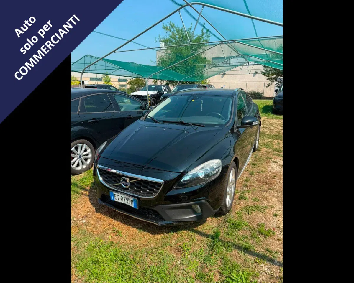Volvo V40 Cross Country usata a Bologna (3)