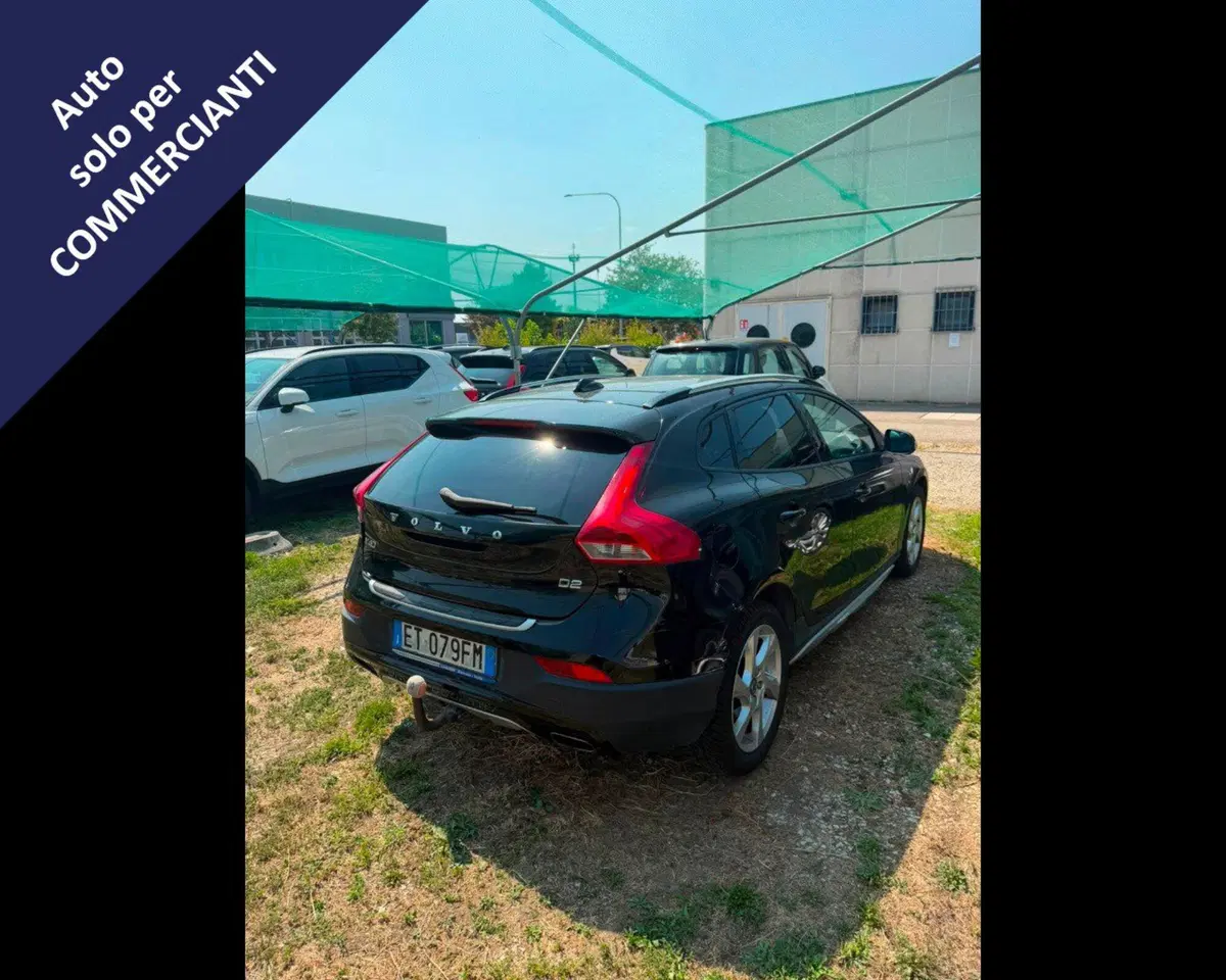 Volvo V40 Cross Country usata a Bologna (6)