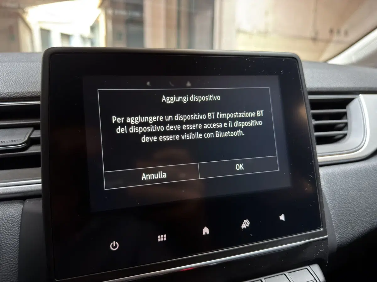 Renault Captur usata a Milano (15)