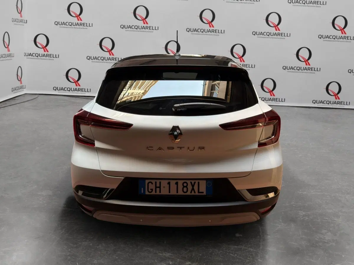 Renault Captur usata a Milano (6)