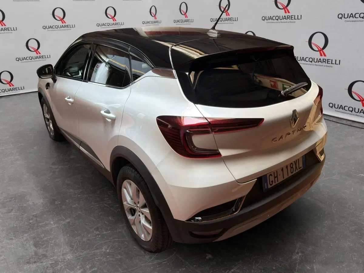 Renault Captur usata a Milano (7)