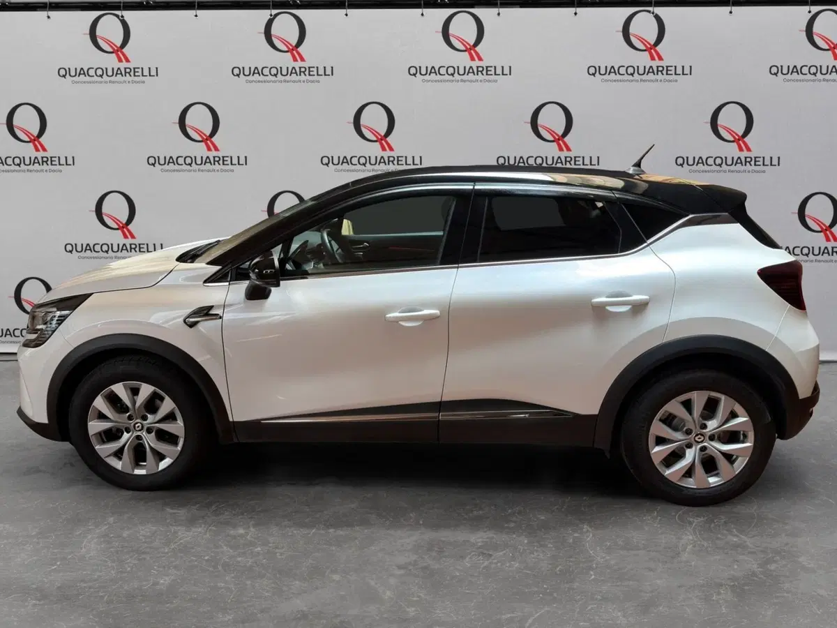 Renault Captur usata a Milano (8)