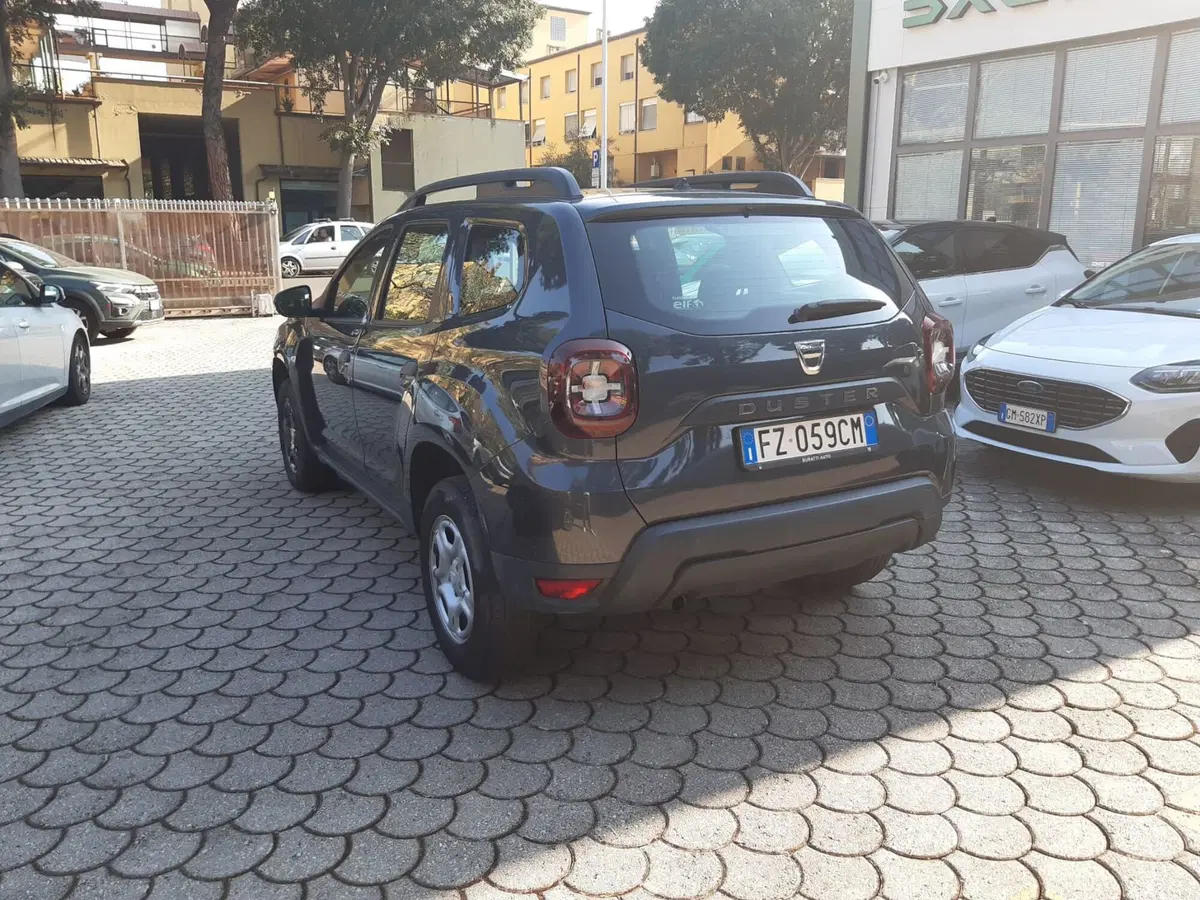 Dacia Duster usata a Firenze (2)