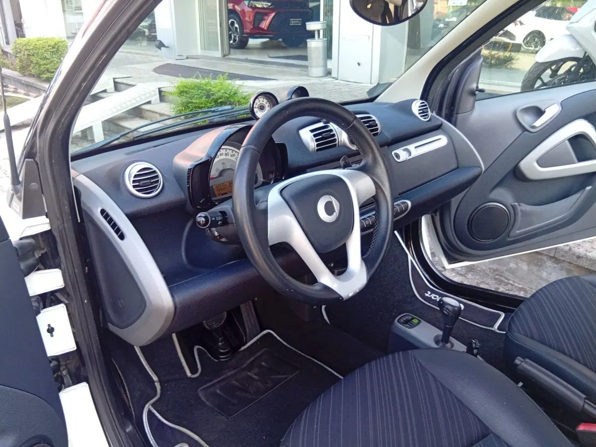 smart Fortwo usata a Brescia (11)