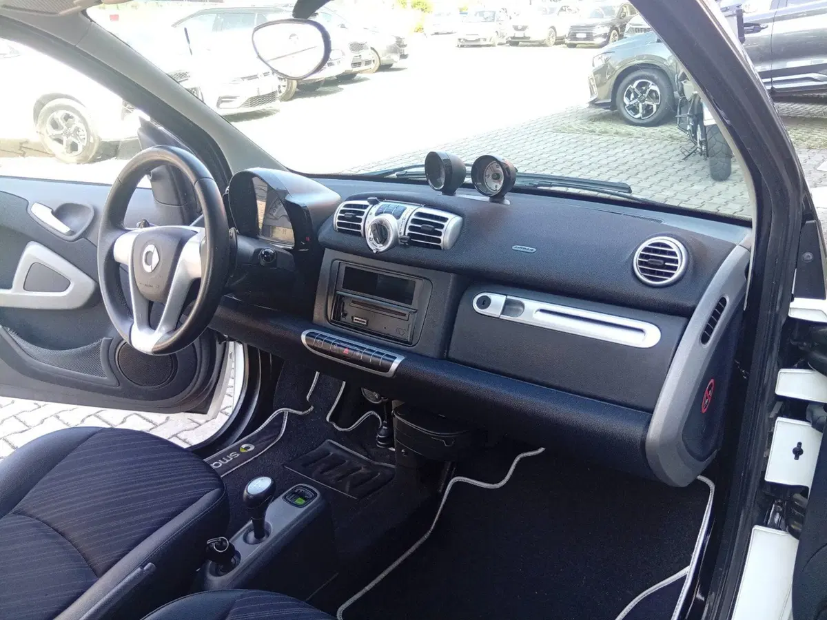 smart Fortwo usata a Brescia (12)