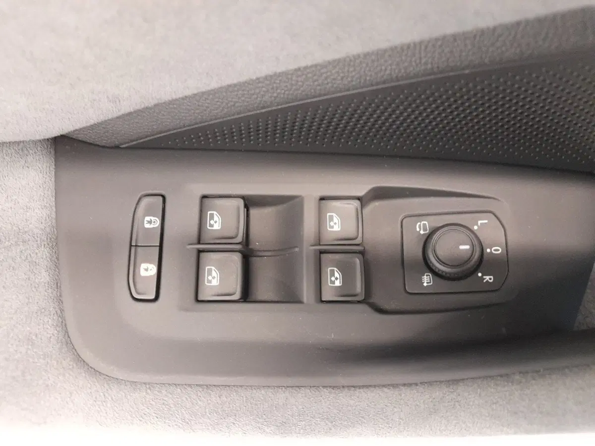 Skoda Superb usata a Bologna (7)