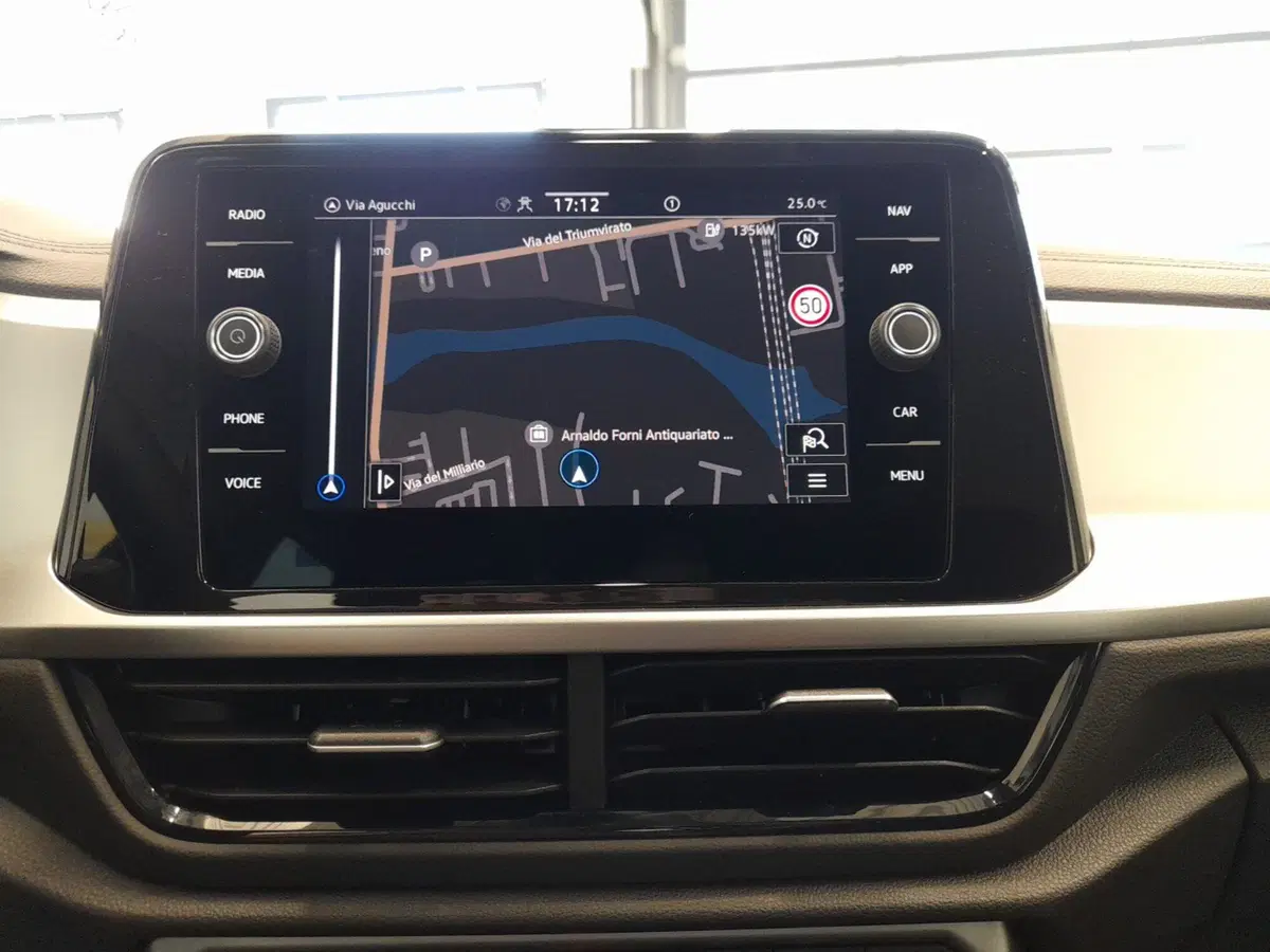 Volkswagen T-Roc usata a Bologna (8)