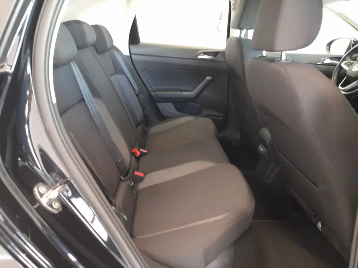 Volkswagen Taigo usata a Bologna (20)