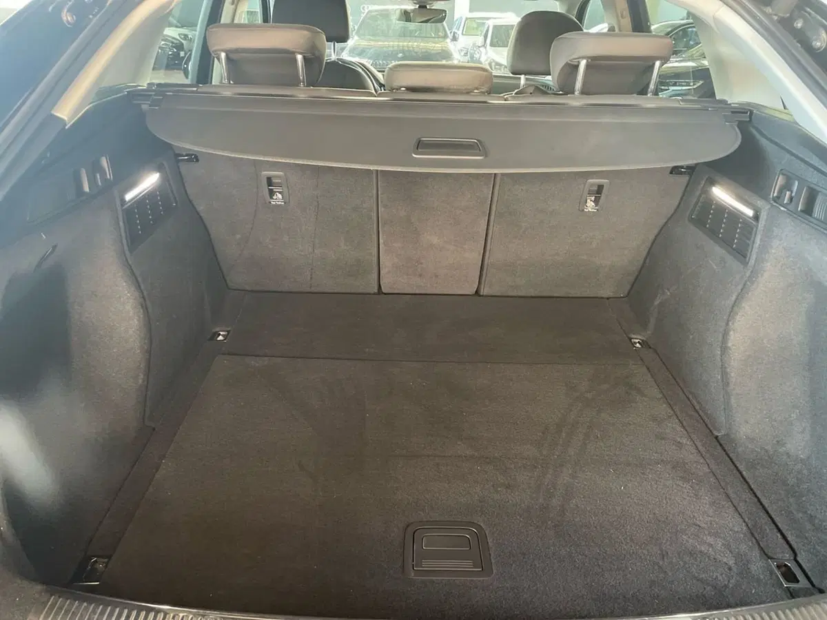 Audi Q5 Sportback usata a Prato (8)