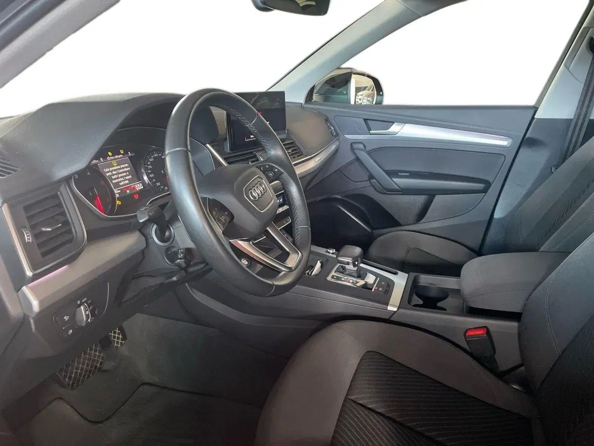 Audi Q5 Sportback usata a Prato (9)