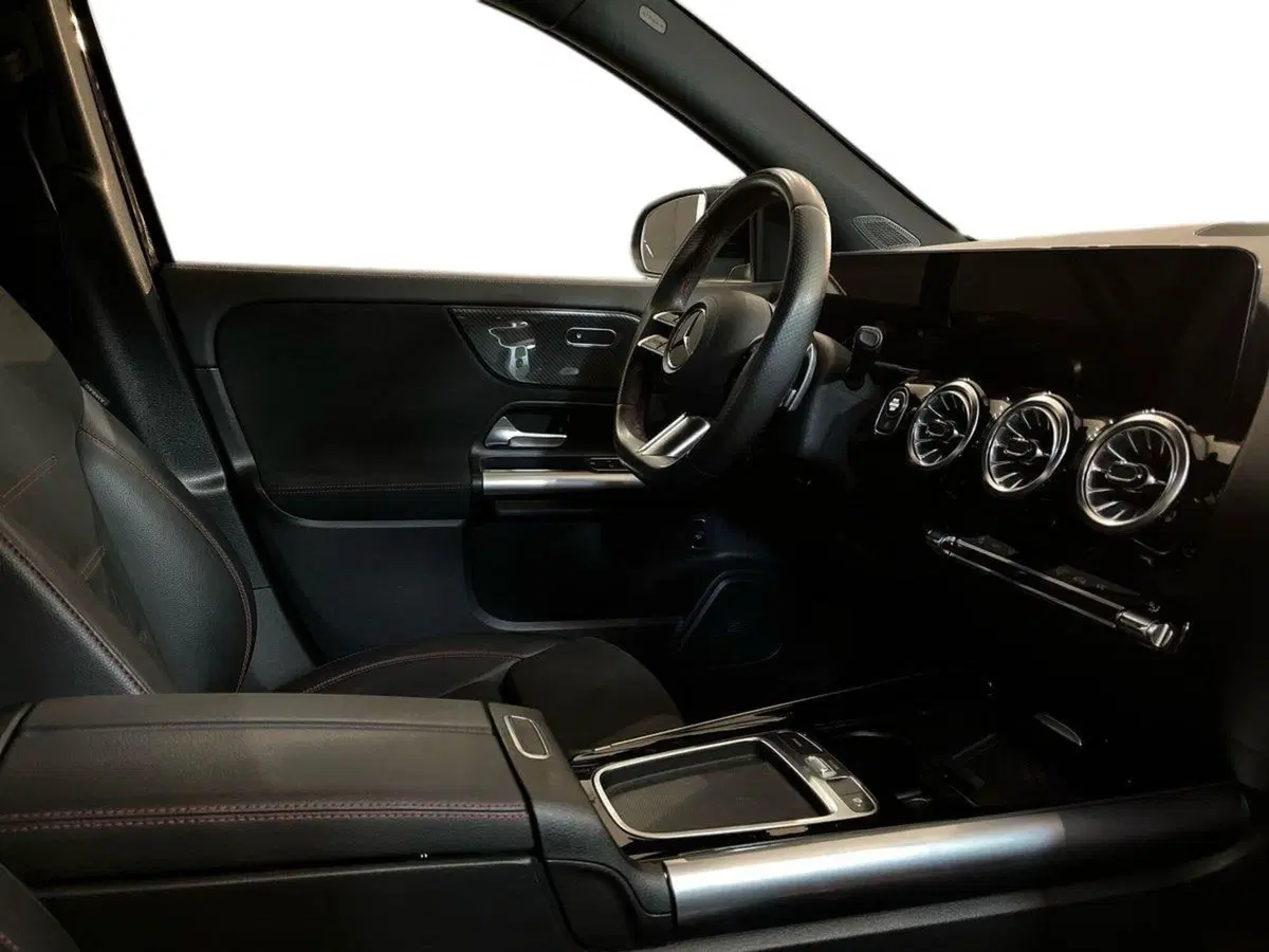Mercedes-Benz GLA SUV usata a Firenze (15)