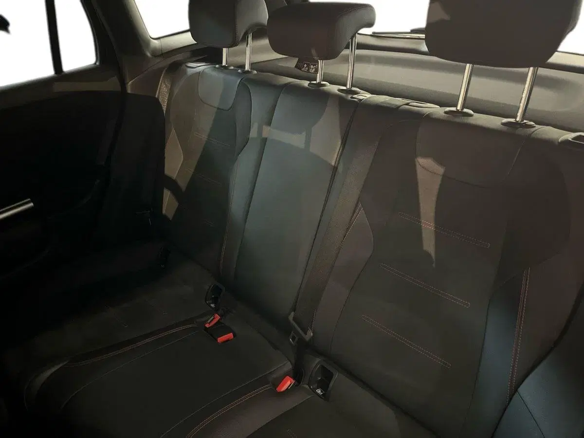 Mercedes-Benz GLA SUV usata a Firenze (16)