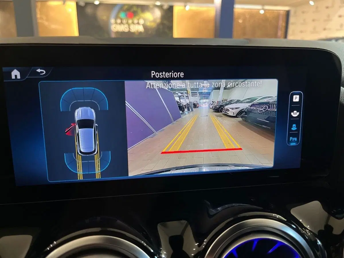 Mercedes-Benz GLA SUV usata a Firenze (18)