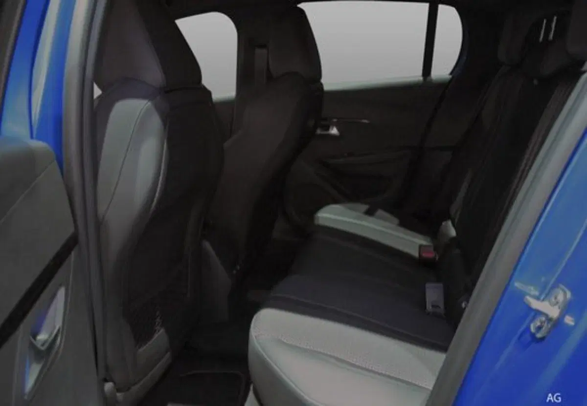 Peugeot 208 usata a Salerno (17)