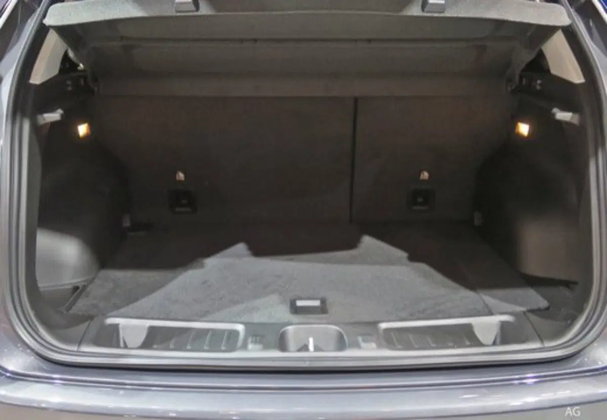 Jeep Compass usata a Salerno (20)