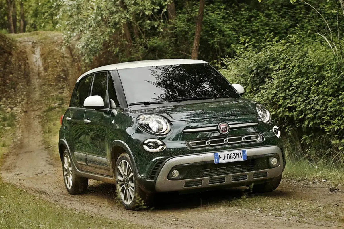 Fiat 500L usata a Salerno (6)