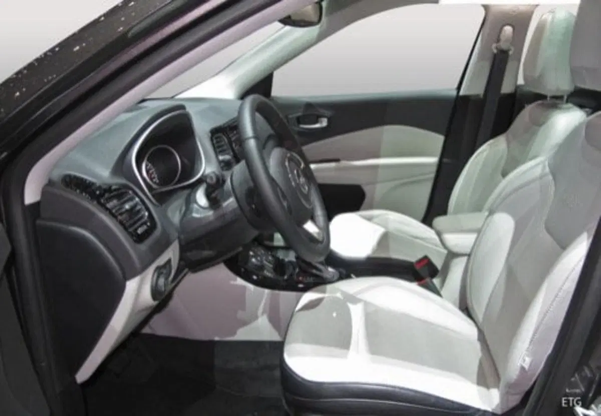 Jeep Compass usata a Salerno (14)