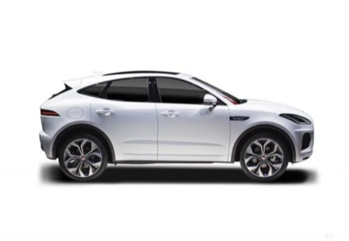 Jaguar E-Pace usata a Salerno (8)