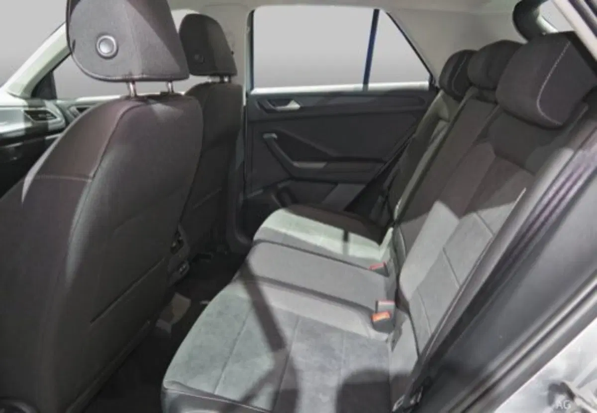 Volkswagen T-Roc usata a Salerno (19)