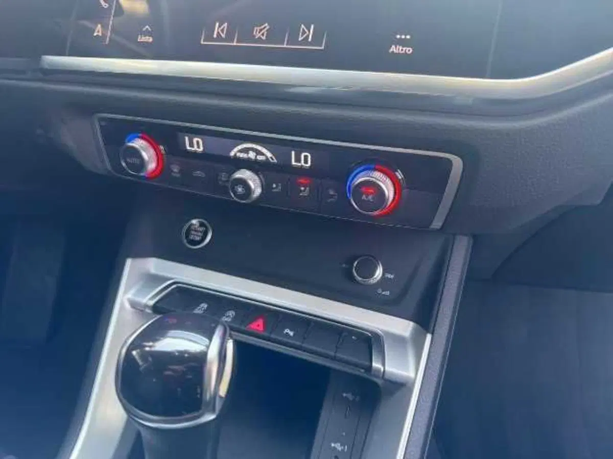 Audi Q3 usata a Prato (9)