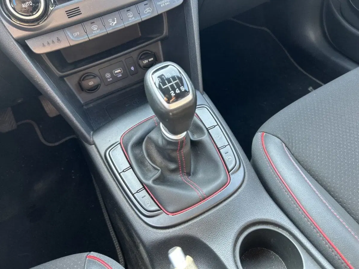Hyundai Kona usata a Cuneo (11)