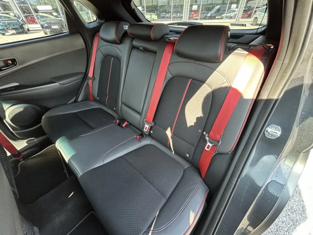 Hyundai Kona usata a Cuneo (8)
