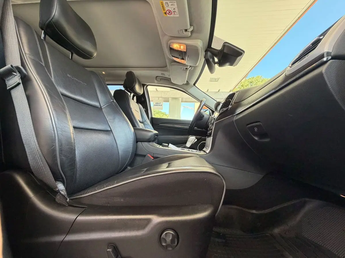Jeep Grand Cherokee usata a Ancona (14)