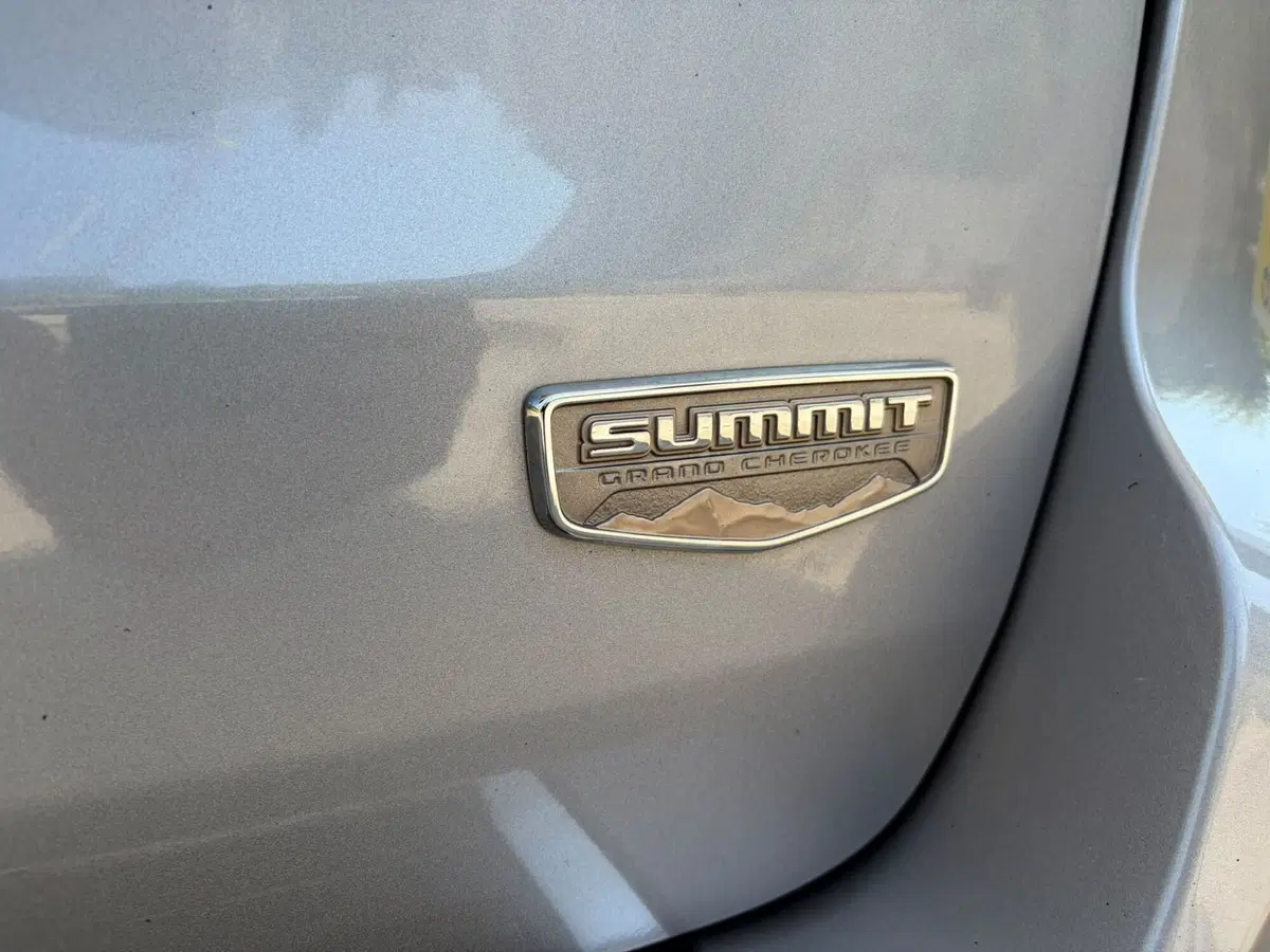 Jeep Grand Cherokee usata a Ancona (19)
