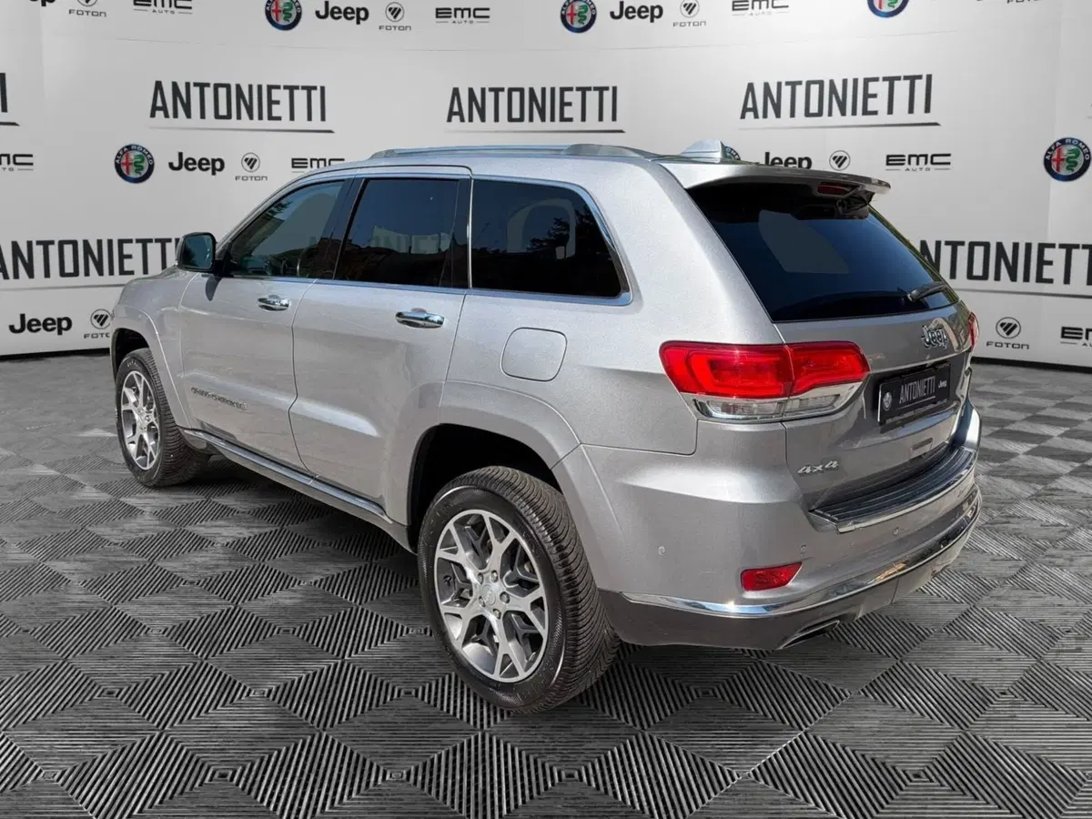 Jeep Grand Cherokee usata a Ancona (7)