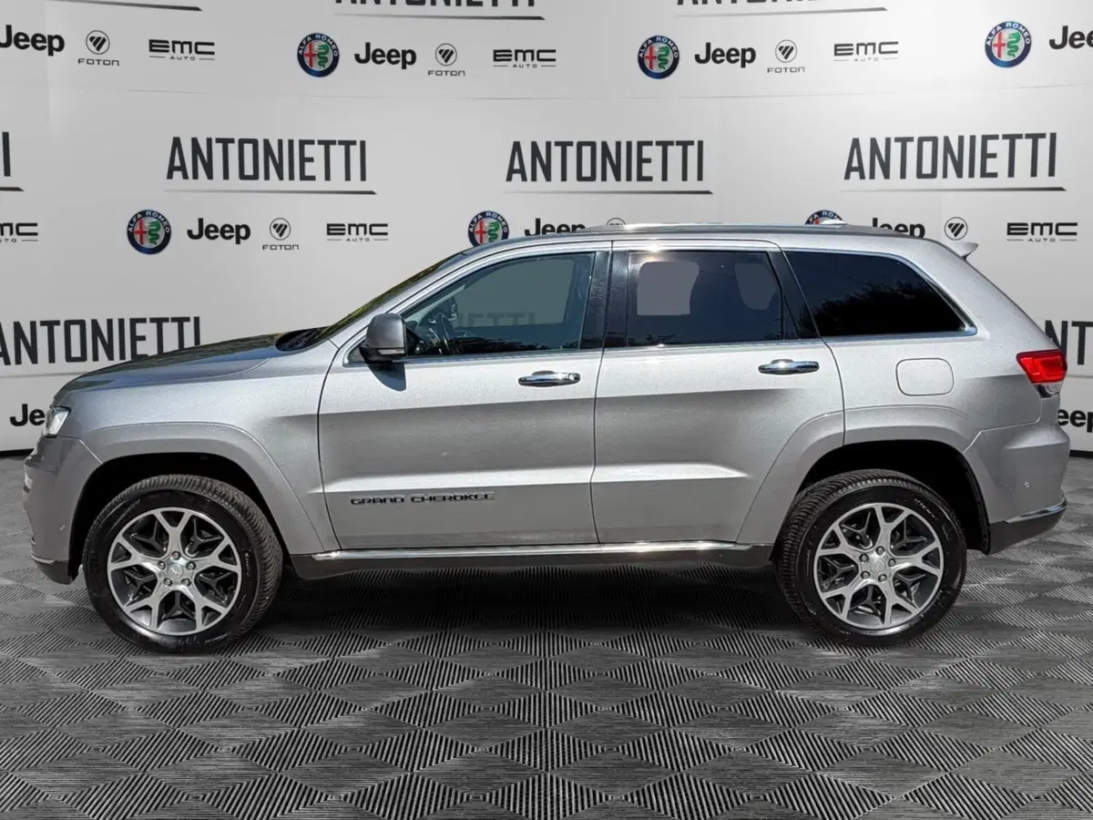 Jeep Grand Cherokee usata a Ancona (8)