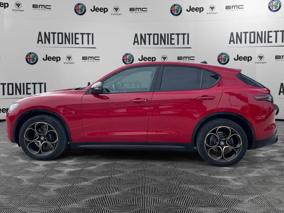 Alfa Romeo Stelvio usata a Ancona (8)