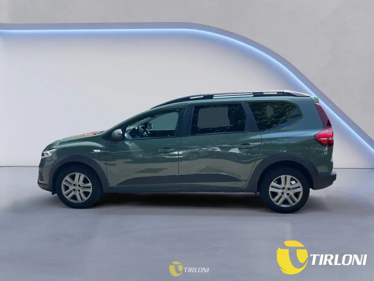 Dacia Jogger usata a Milano (2)