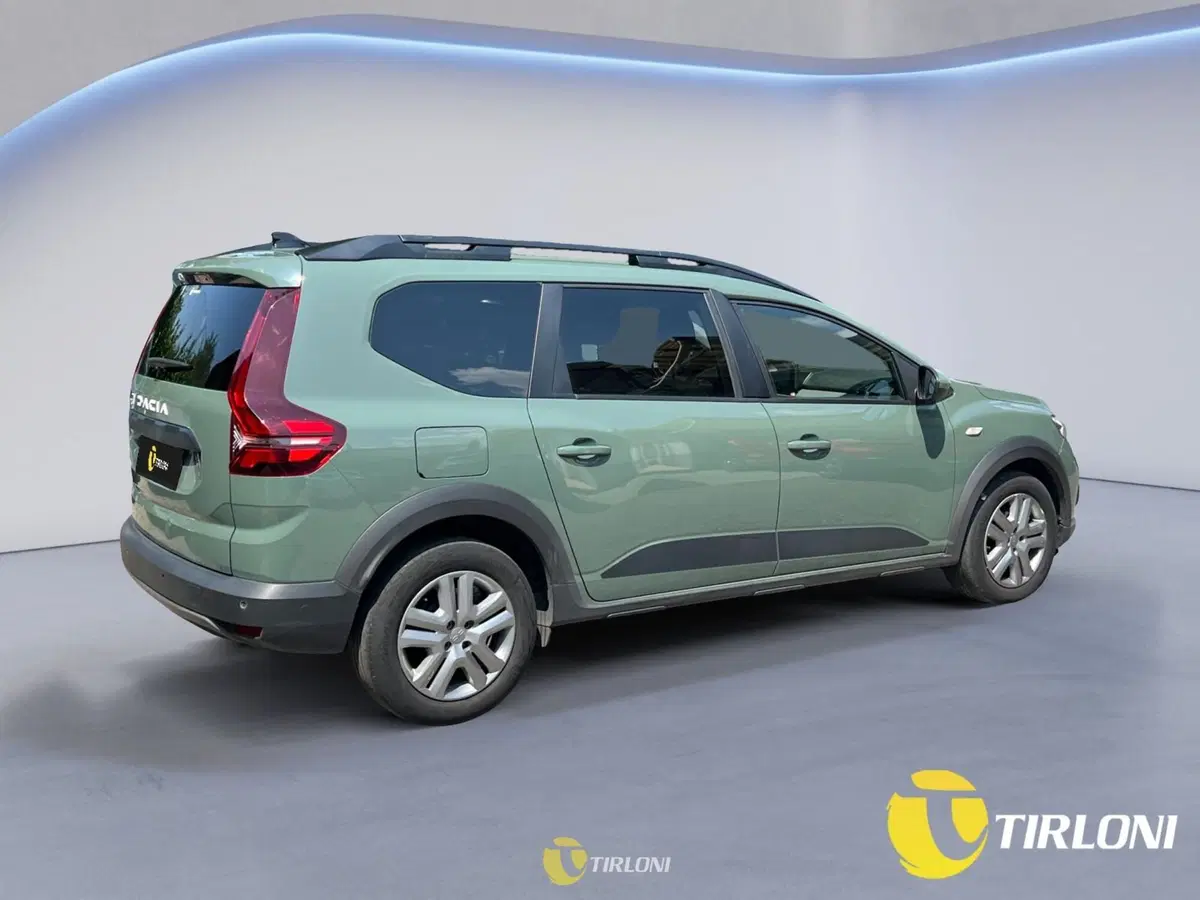 Dacia Jogger usata a Milano (4)