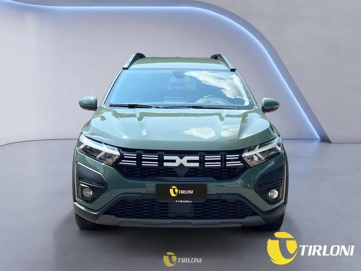 Dacia Jogger usata a Milano (6)