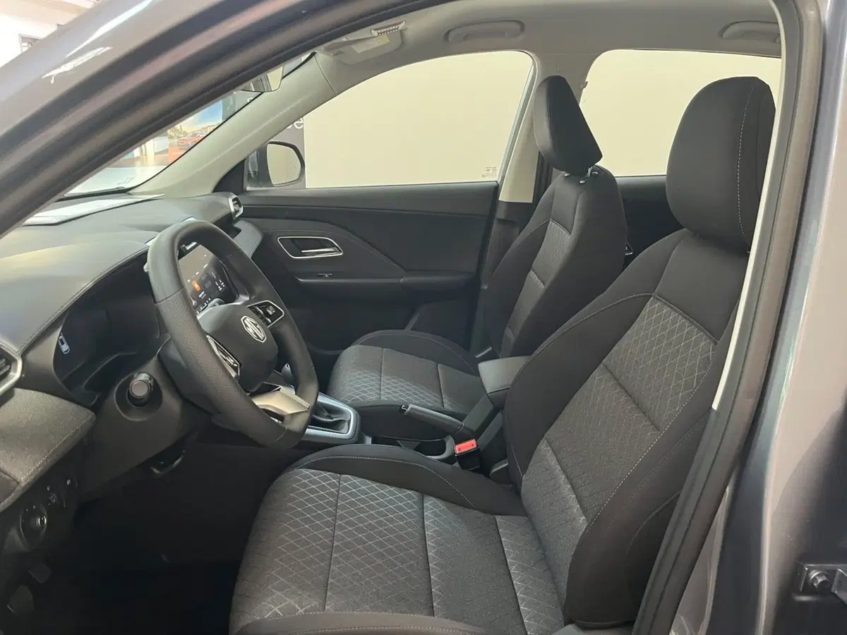 Mg ZS nuova a Lucca (10)