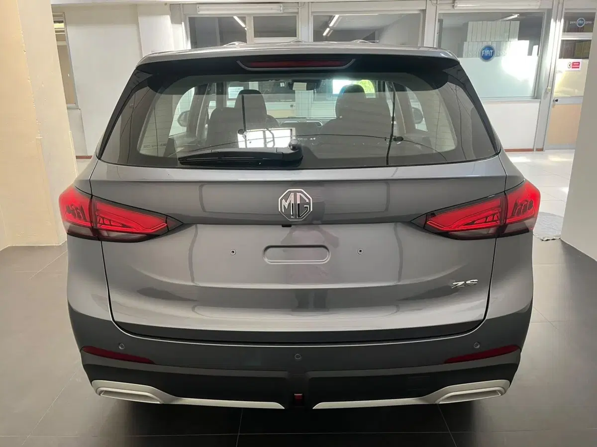 Mg ZS nuova a Lucca (6)