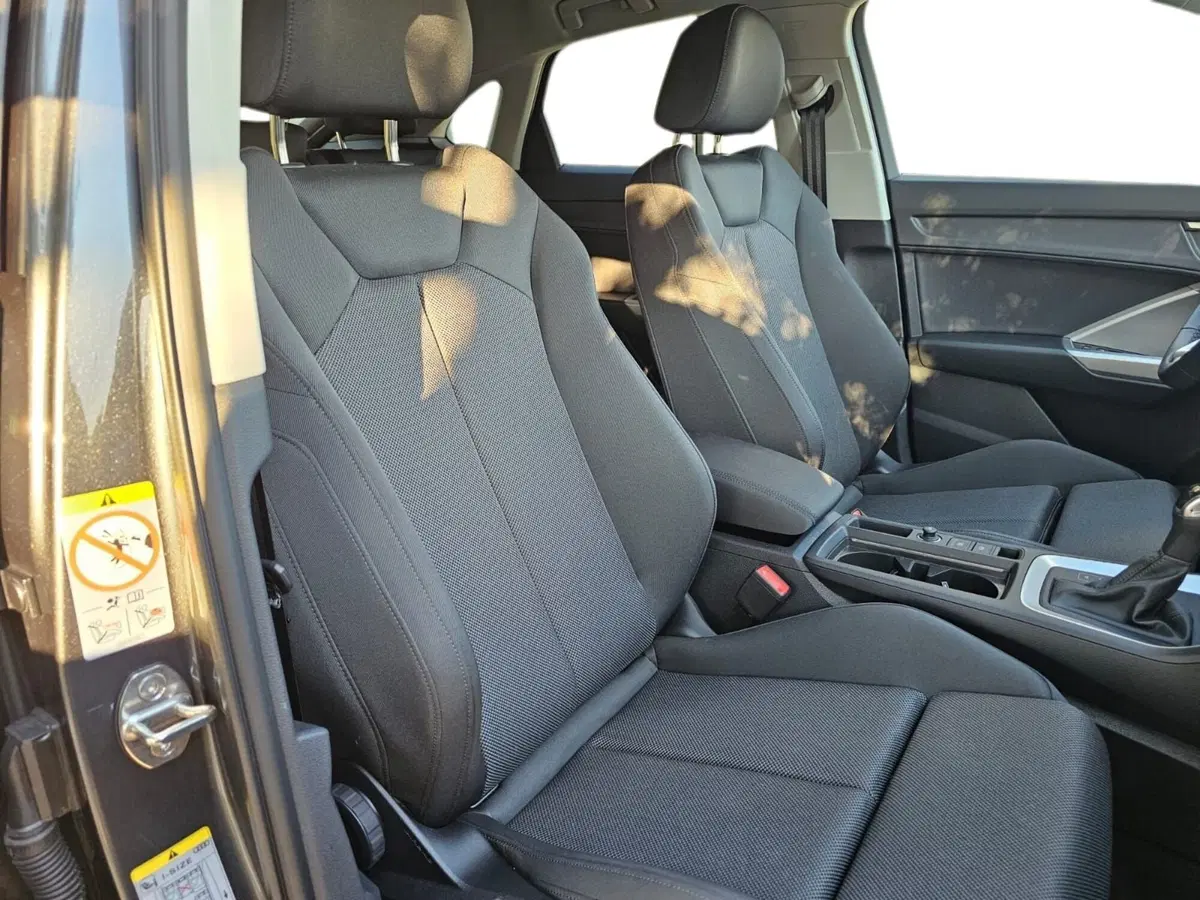 Audi Q3 Sportback usata a Bari (11)