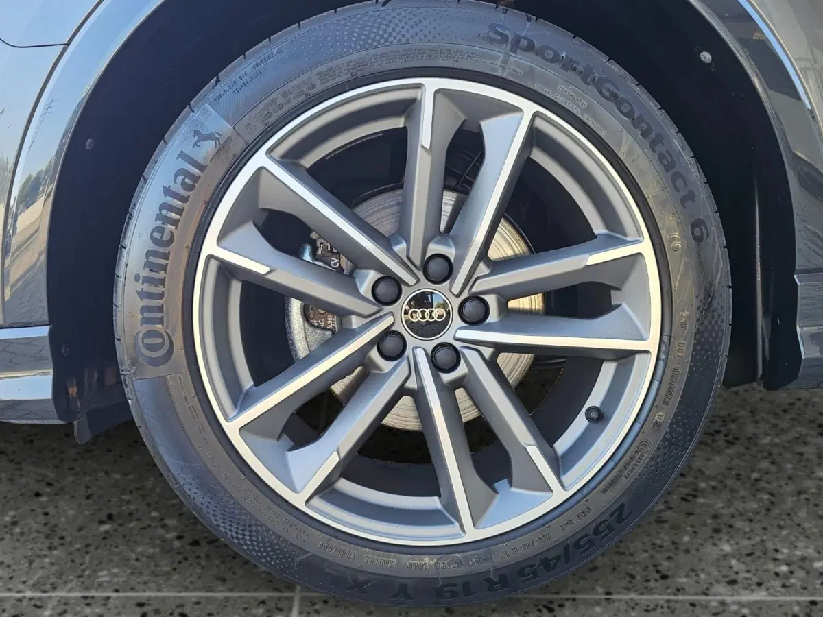 Audi Q3 Sportback usata a Bari (13)