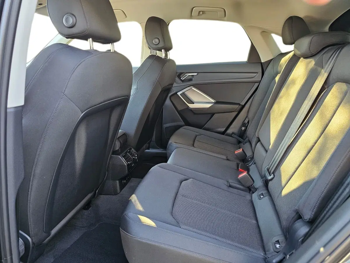Audi Q3 Sportback usata a Bari (14)